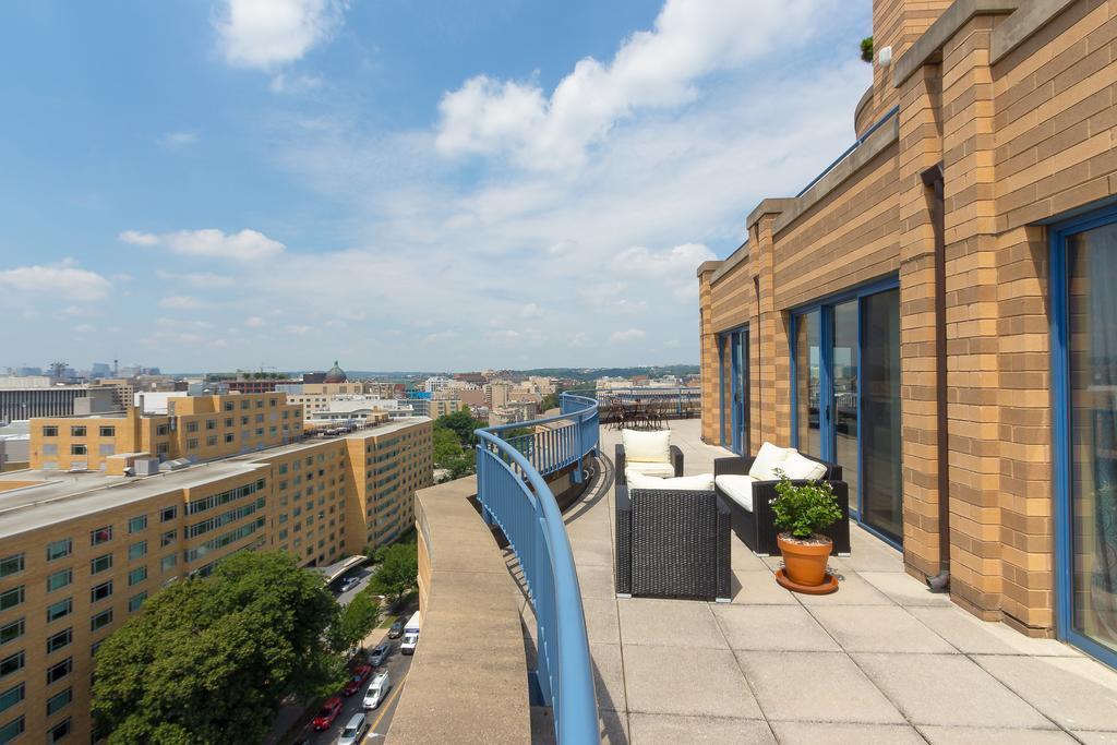 3 Bedroom Penthouse Suite Washington Bagian luar foto